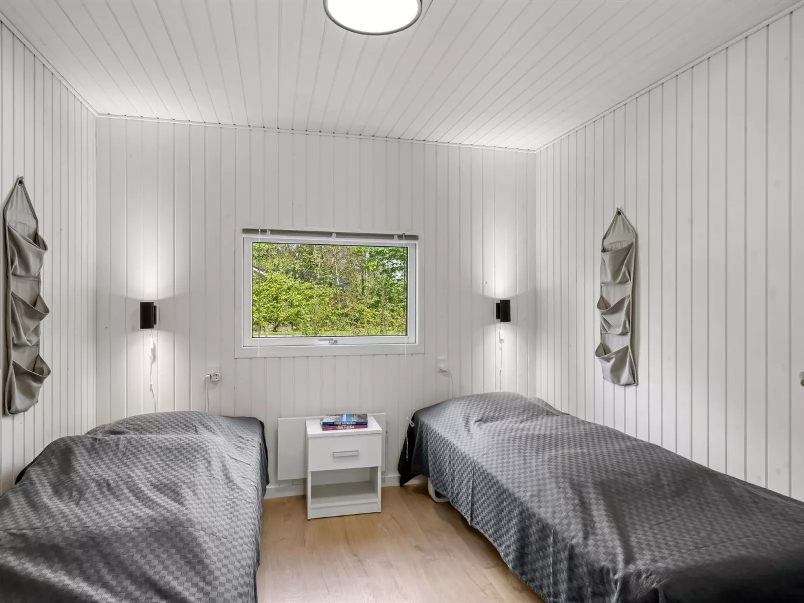 "Akule" - 10km from the sea-Binnen