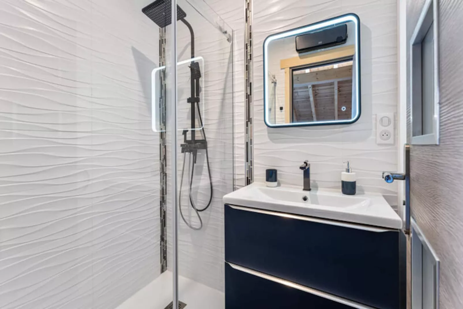 Résidence Pramouton-Niet-getagd