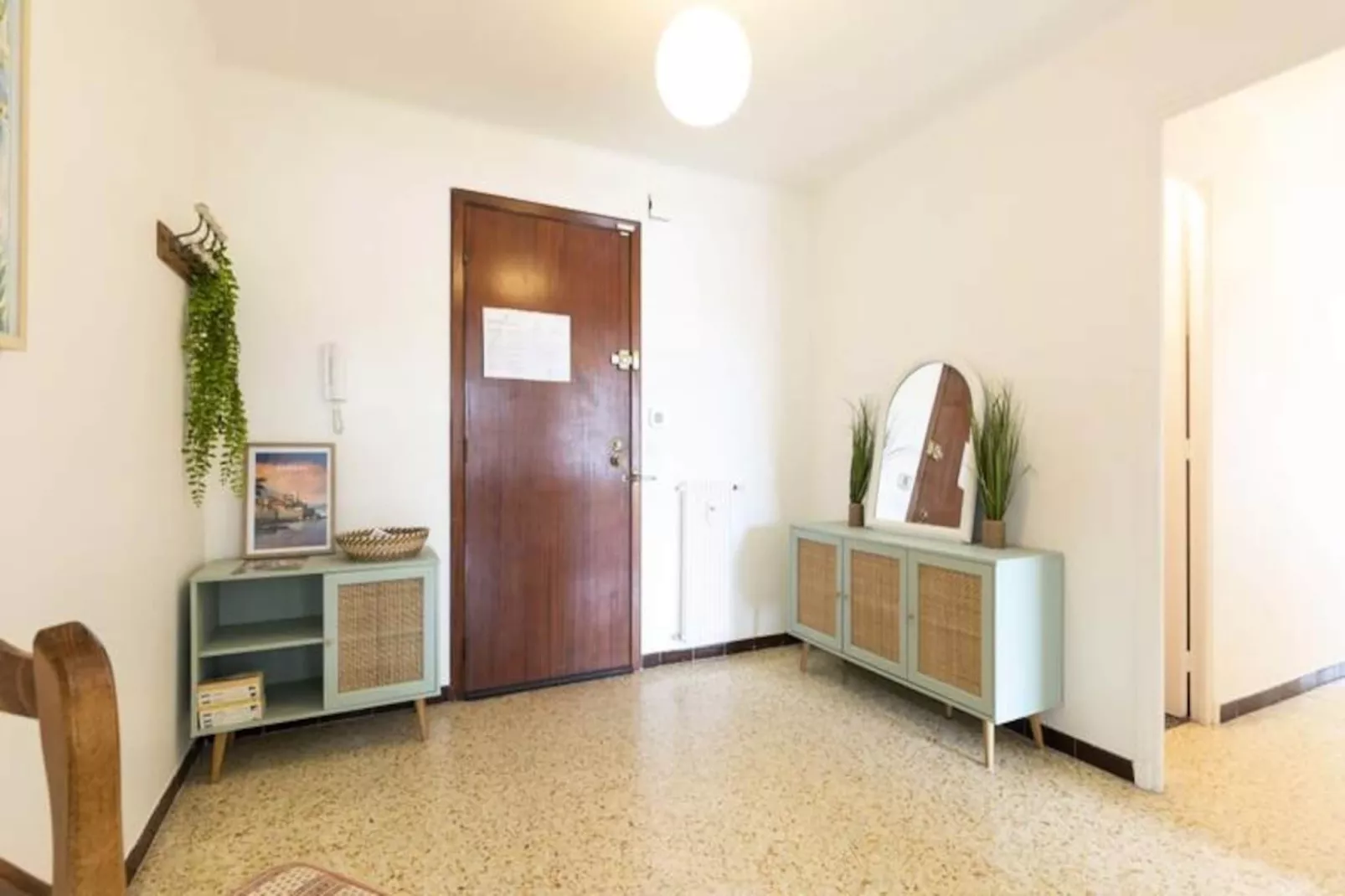 Résidence Centre D'antibes, Spacieux 3 Pièces Avec Terrasse Et Climatisation-Niet-getagd