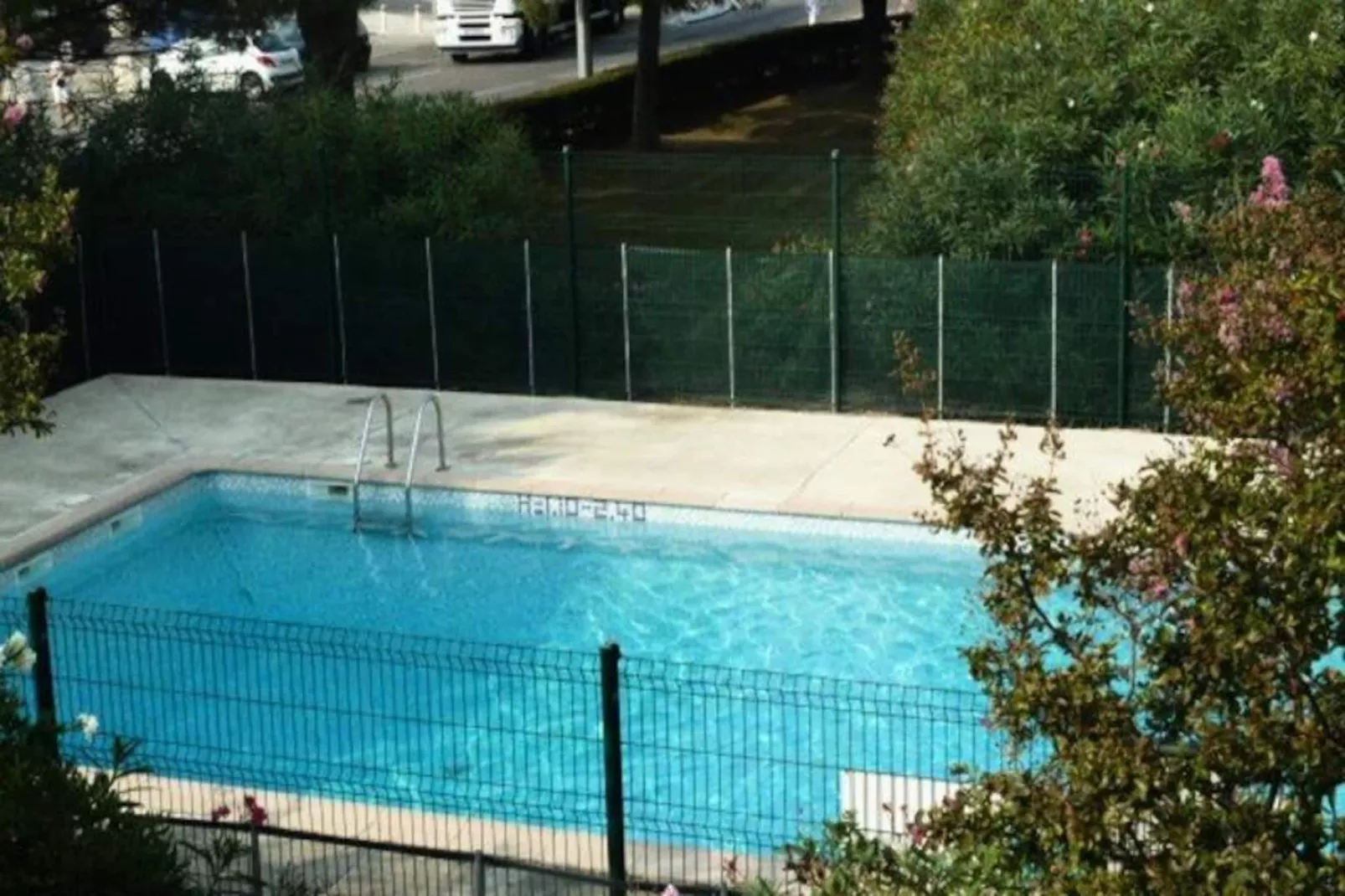 Résidence  Floralies 2-Niet-getagd