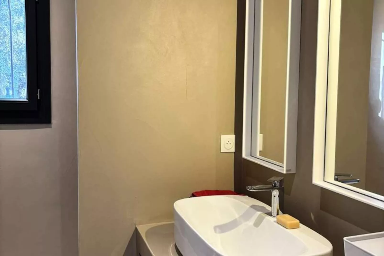 Résidence Maubuisson-Niet-getagd