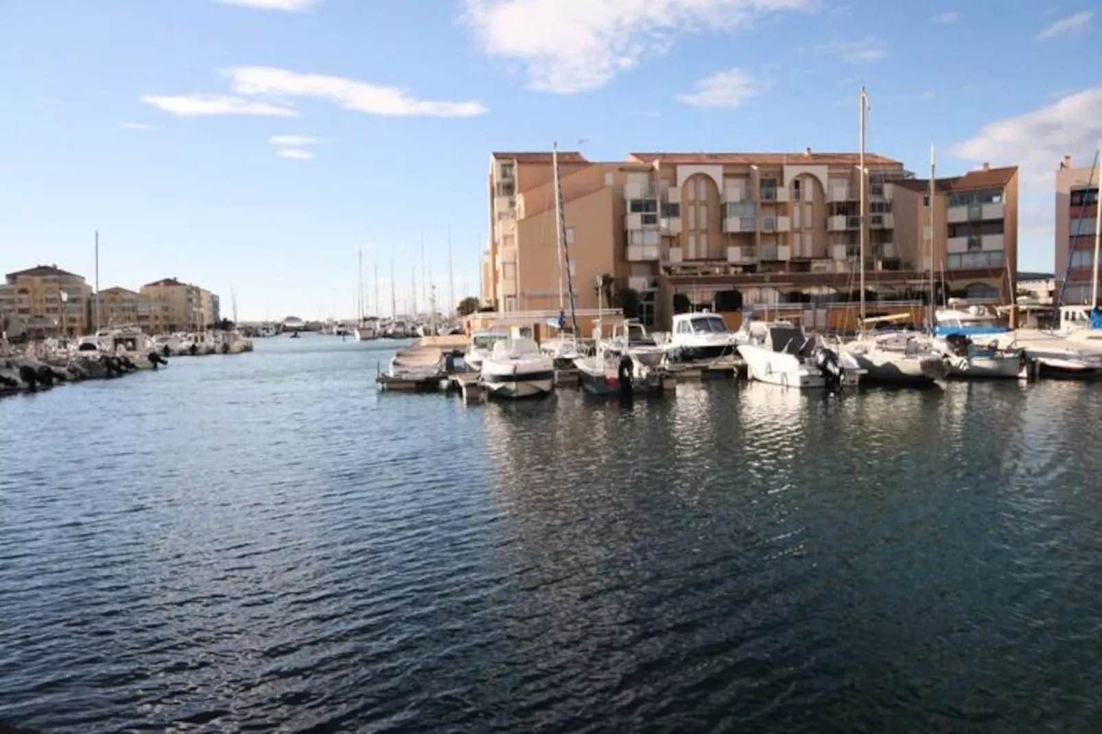Un Balcon Sur La Marina T2 Climatis&eacute;-Niet-getagd