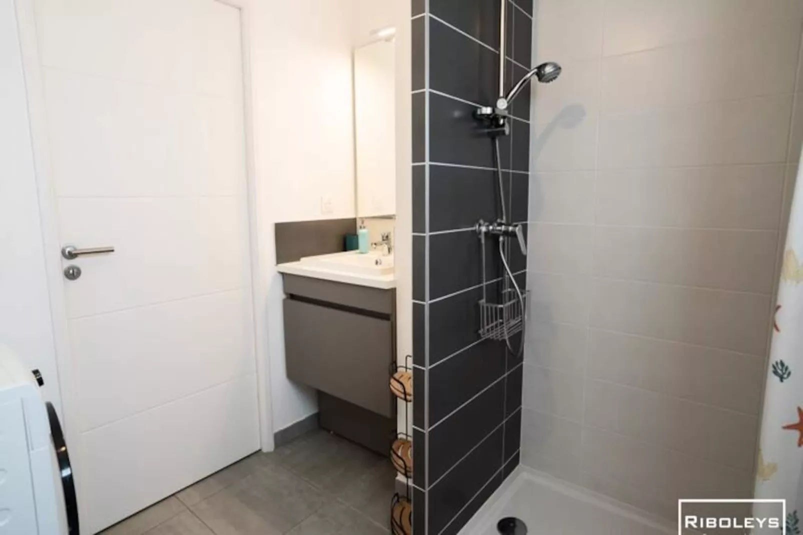 Marina Lodge - T2 Climatis&eacute; Avec Wifi Et Piscine-Niet-getagd