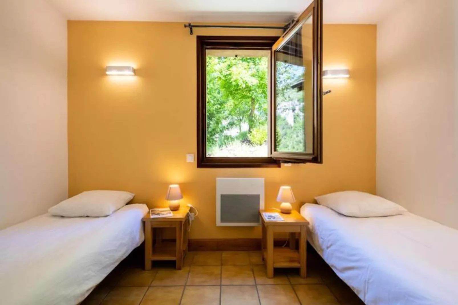 Gîte de France Logement 4/6 personnes - village de gites des vignes 2 épis-Niet-getagd