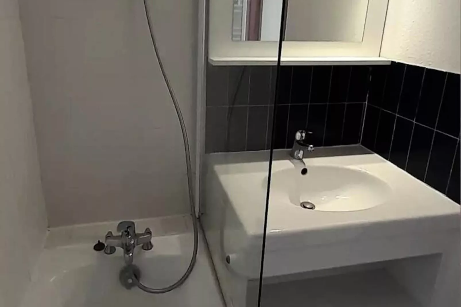 VVF Résidence Les Angles Pyrénées-Niet-getagd