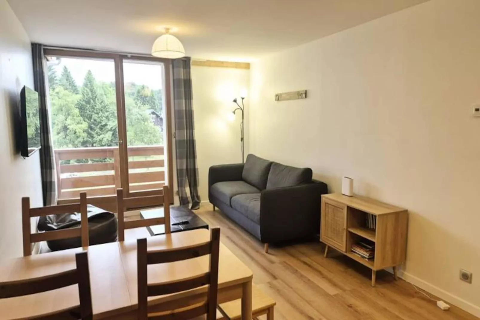 Appartement Chaleureux Au C&oelig;ur De La F&eacute;claz - 5 Personnes - 48m2-Niet-getagd