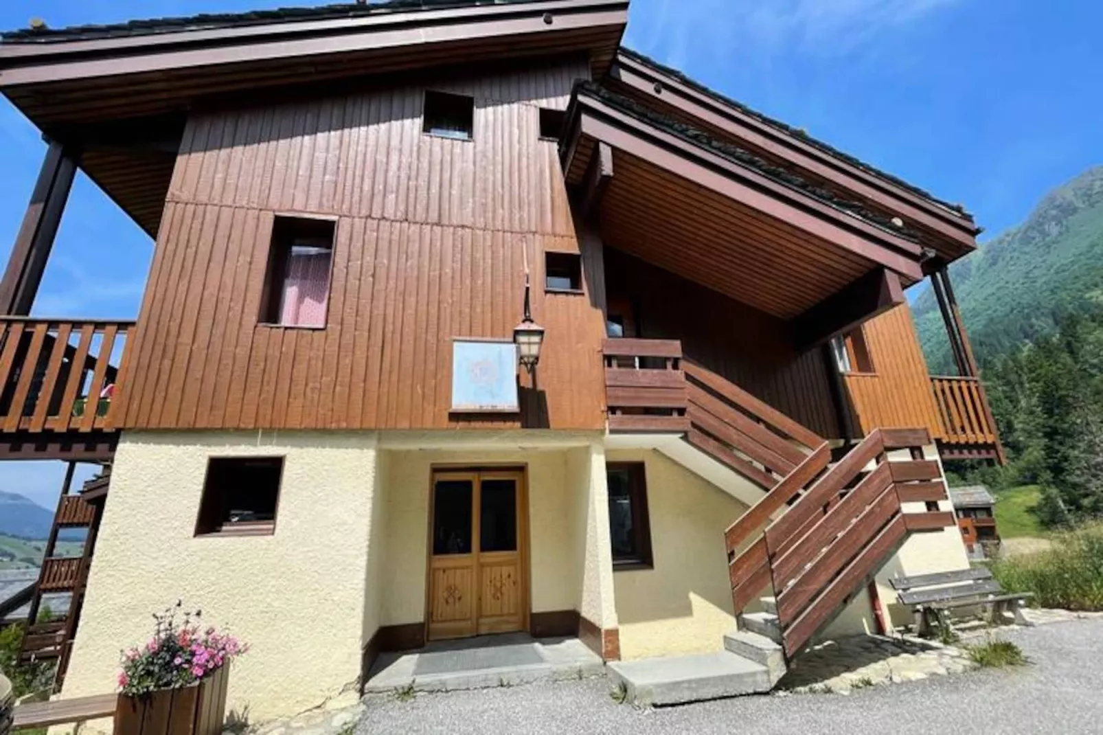 Résidence Lauziere Dessous G-Niet-getagd