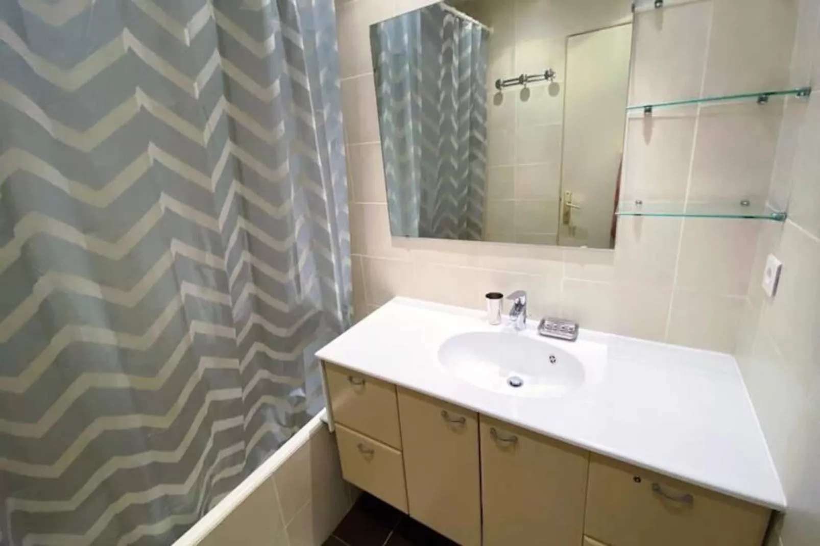 Résidence Bec Rouge-Niet-getagd