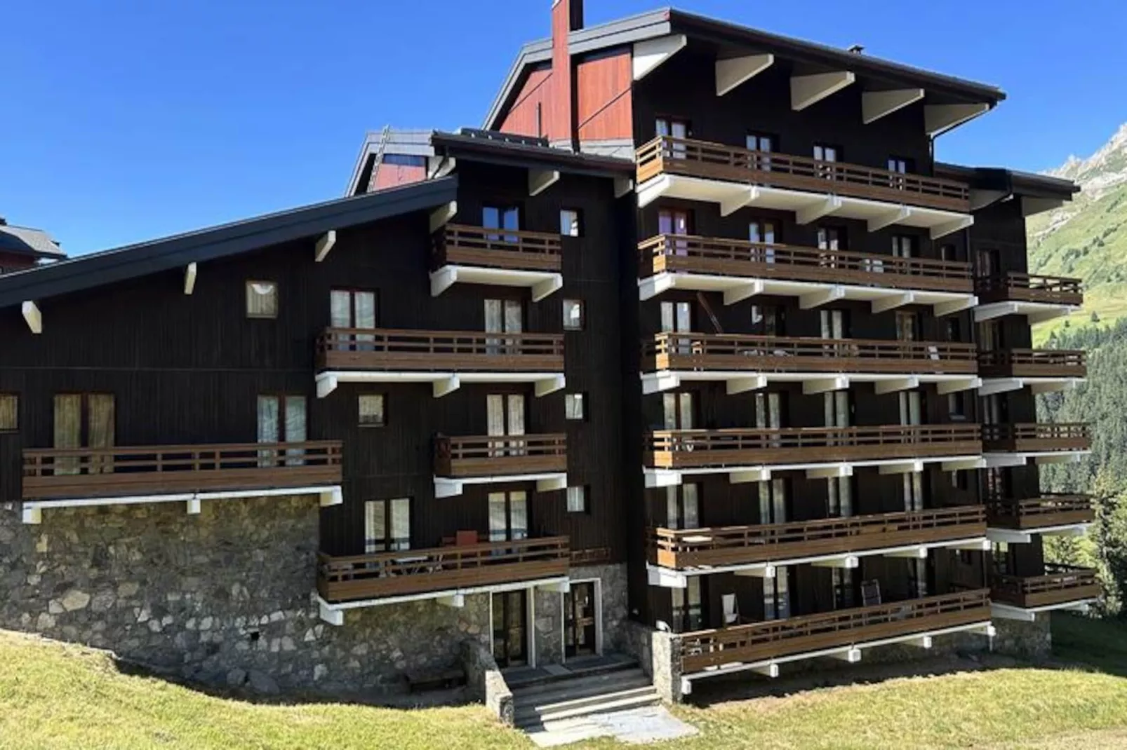 Résidence Proveres-Niet-getagd