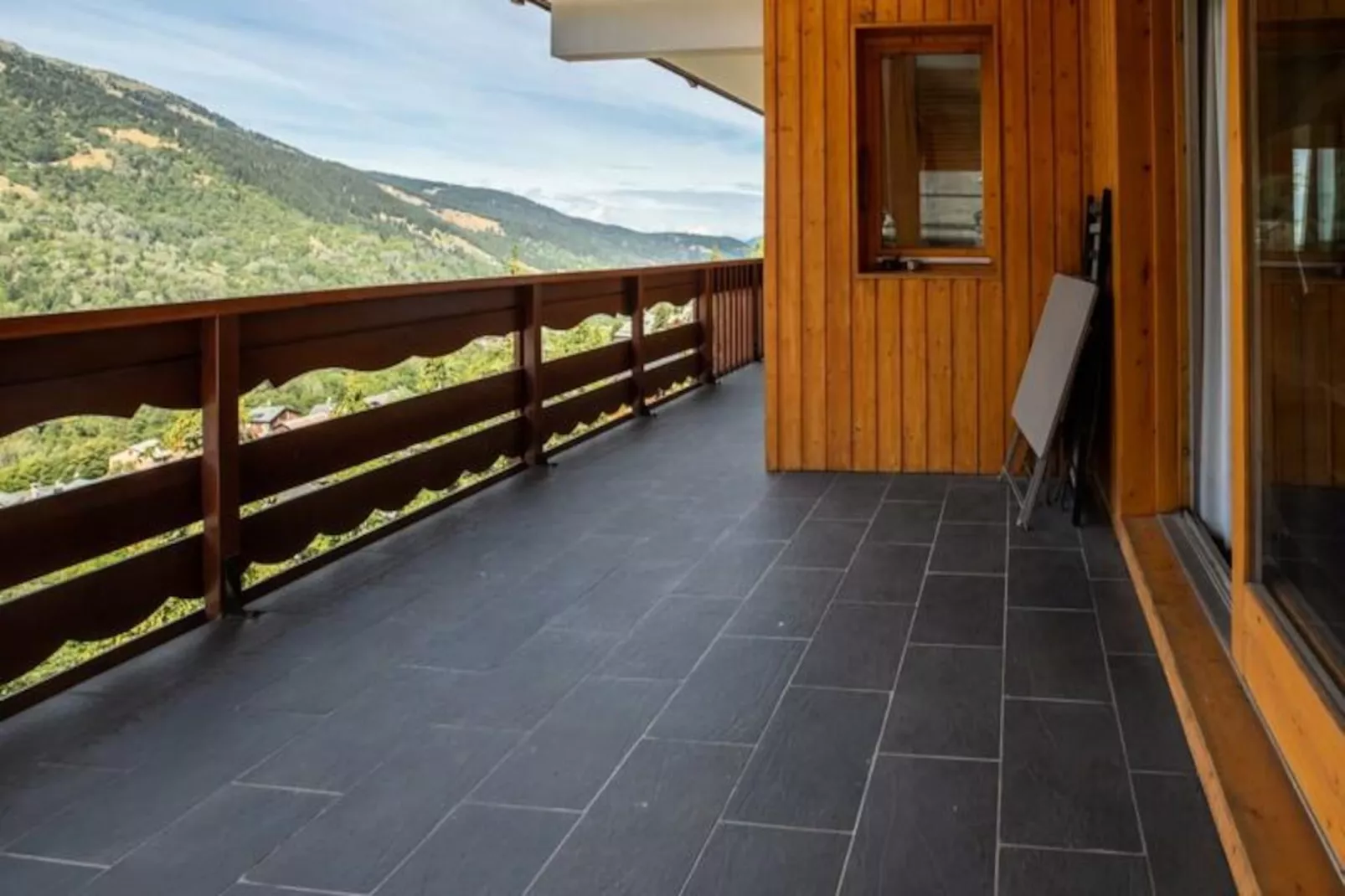 Cybeles 8 - Niet-getagd