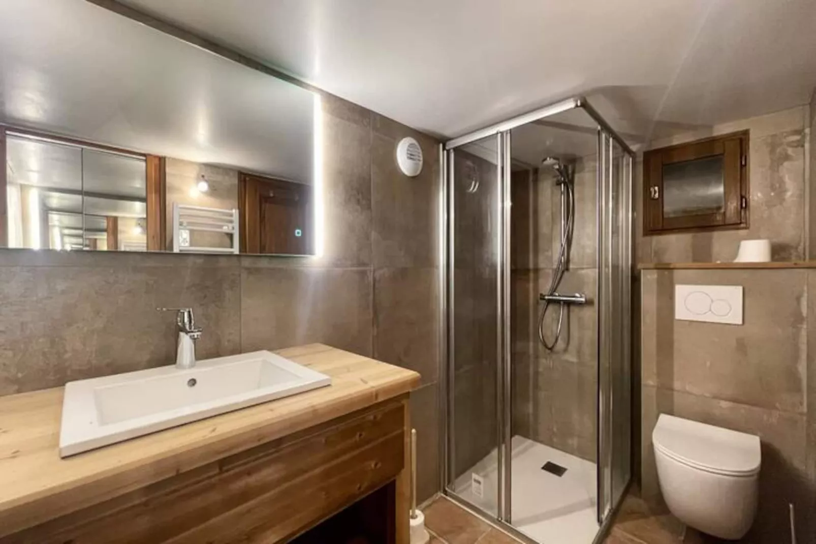 Chalets Abbe/tot-Niet-getagd