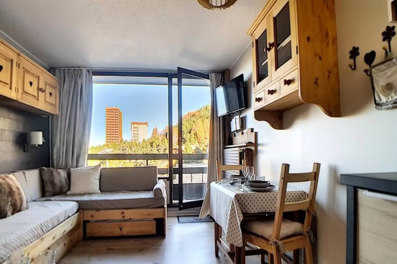 Résidence Chaviere-Niet-getagd