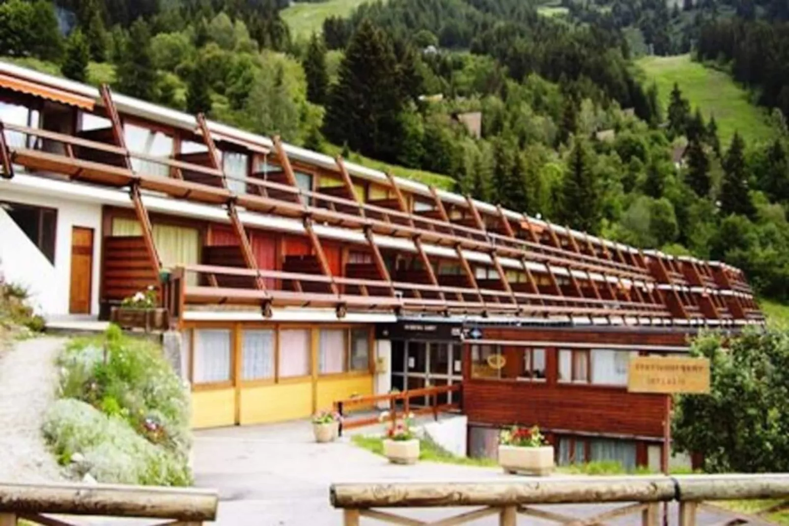 Résidence Adret-Niet-getagd