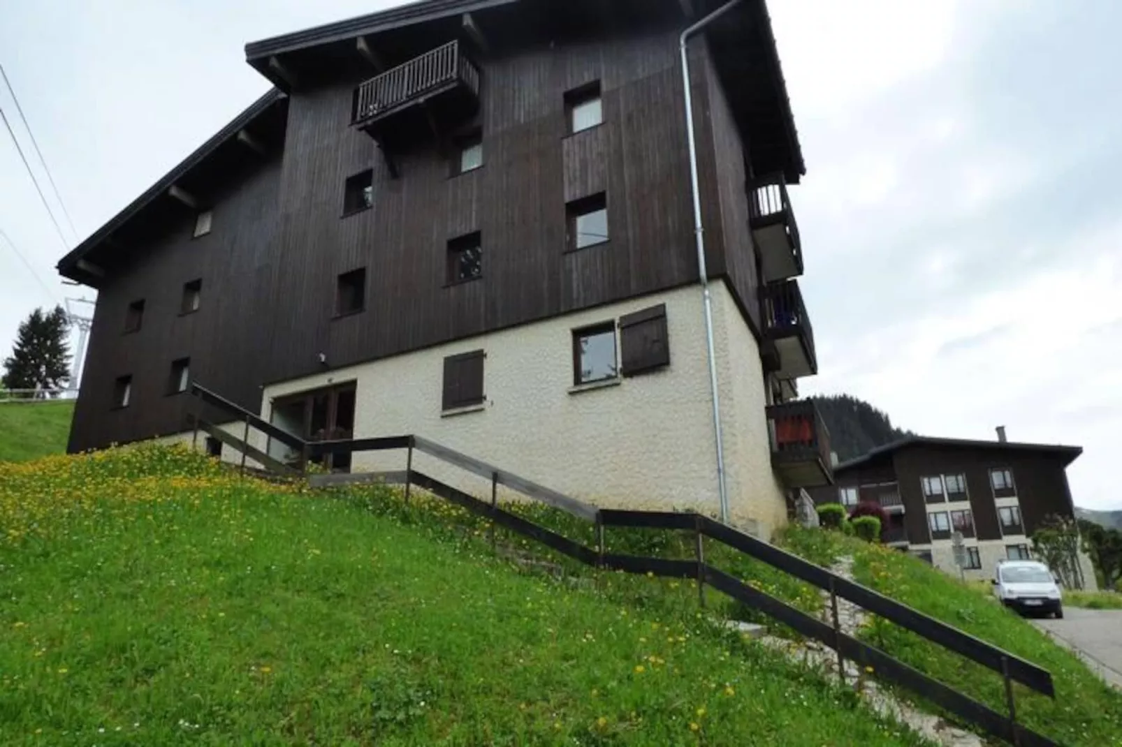 Résidence Le Prairial-Niet-getagd