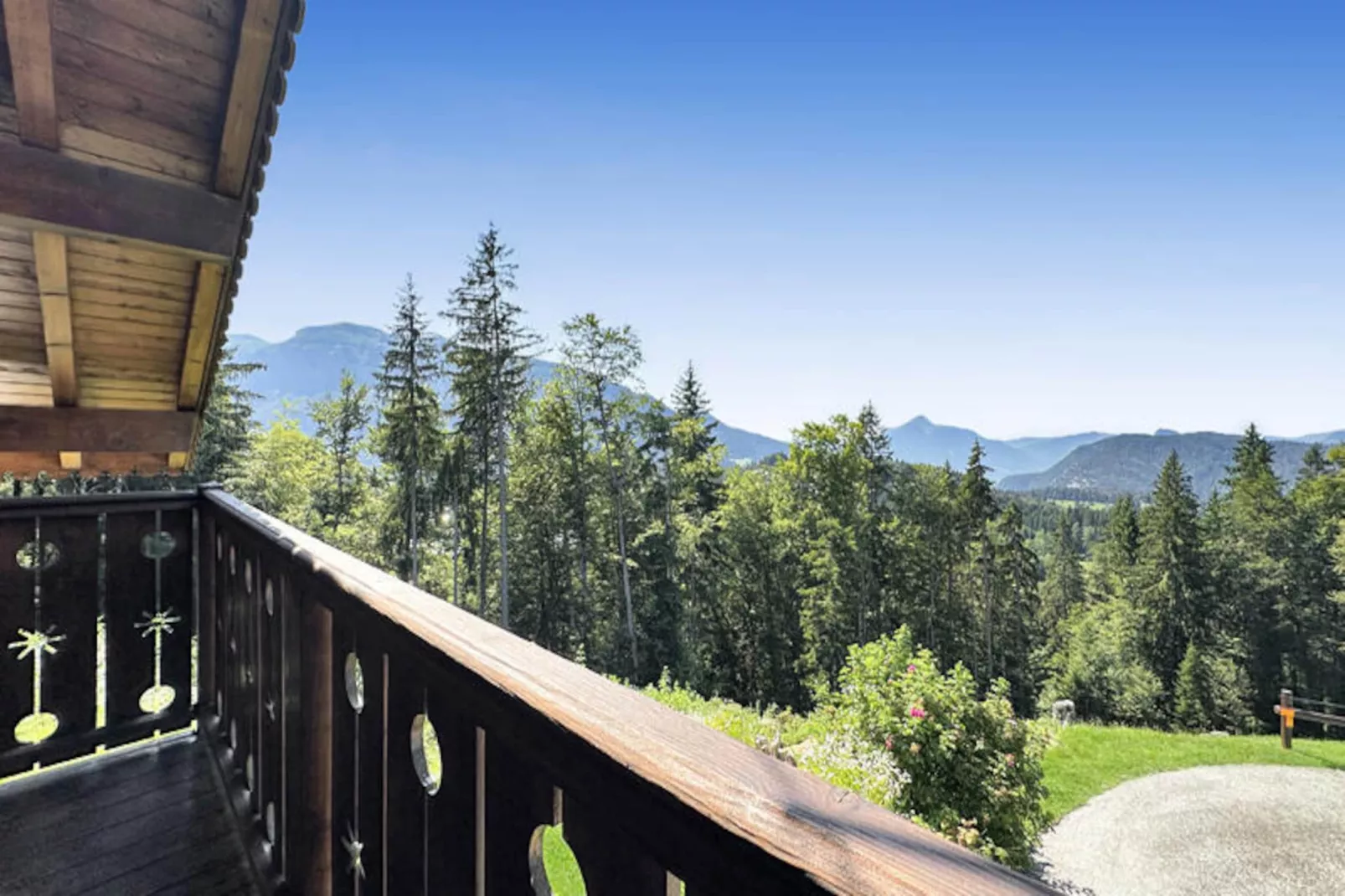 Chalets à Les Carroz-d'Arâches-Niet-getagd