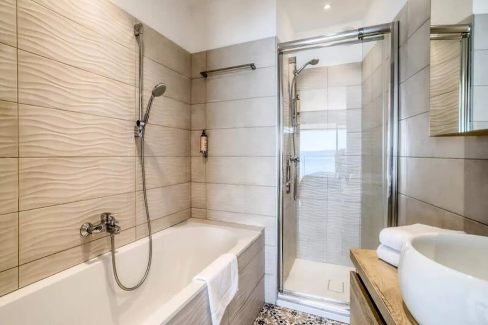 Résidence Suite Vue Mer 🌅 – Comme Un Appartement, Dans Un Hôtel 4★ Fermé L’hiver-Niet-getagd