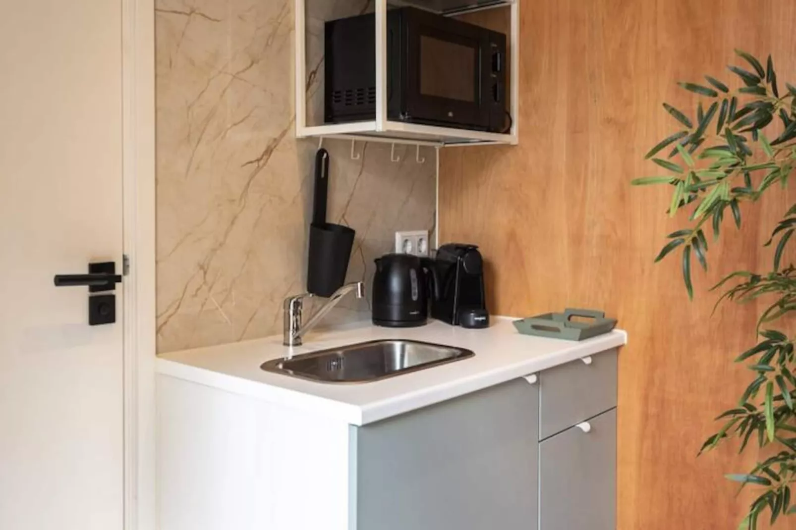 Beachhouse Rina-Niet-getagd