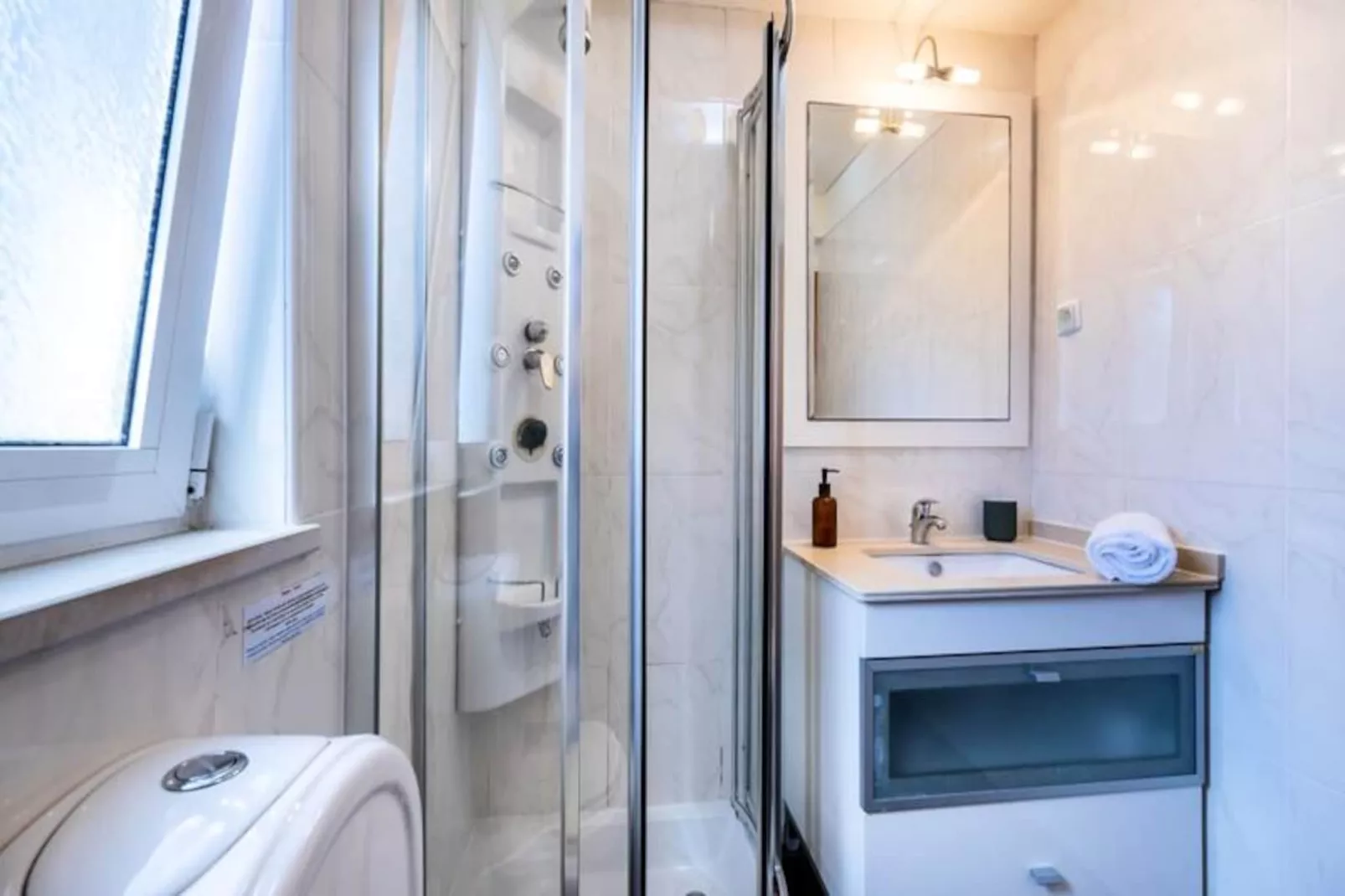 Casa May-Niet-getagd