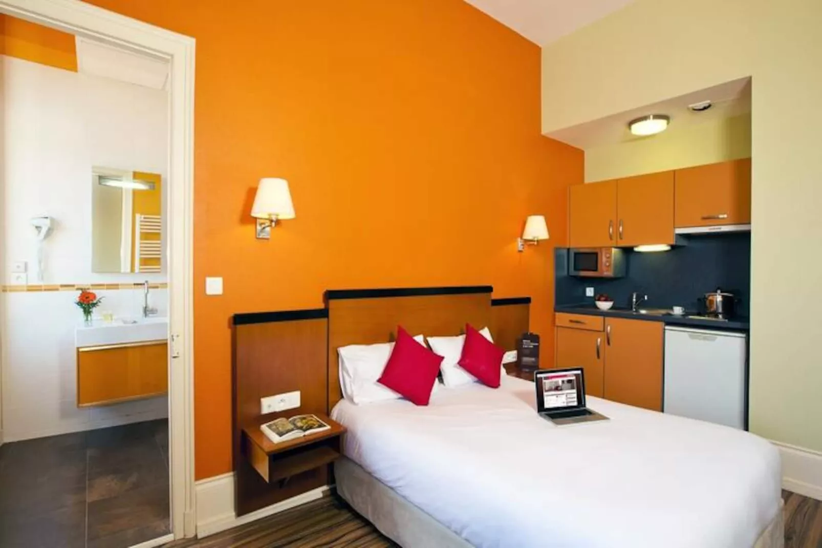 Résidence Garden & City Luxeuil-les-Bains - Le Métropole***-Niet-getagd