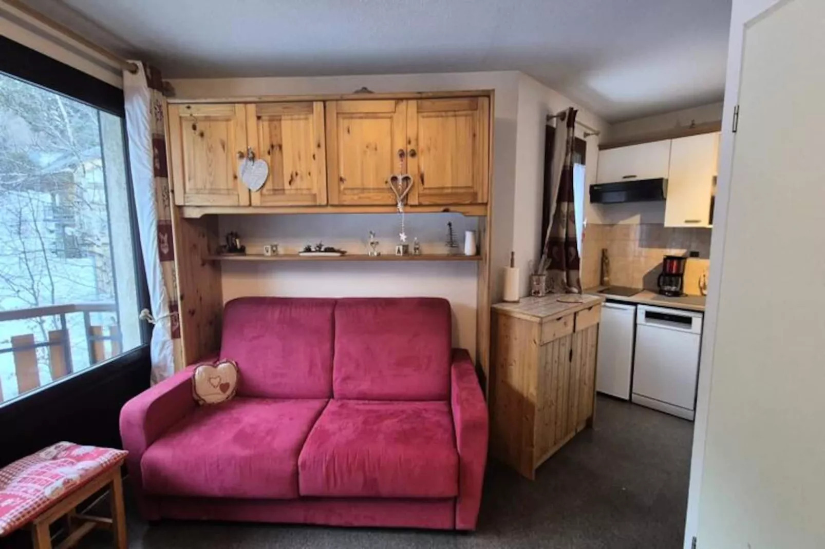 Appartement 4 Personnes Avec Piscine, Centre De La Station Feclaz-Niet-getagd