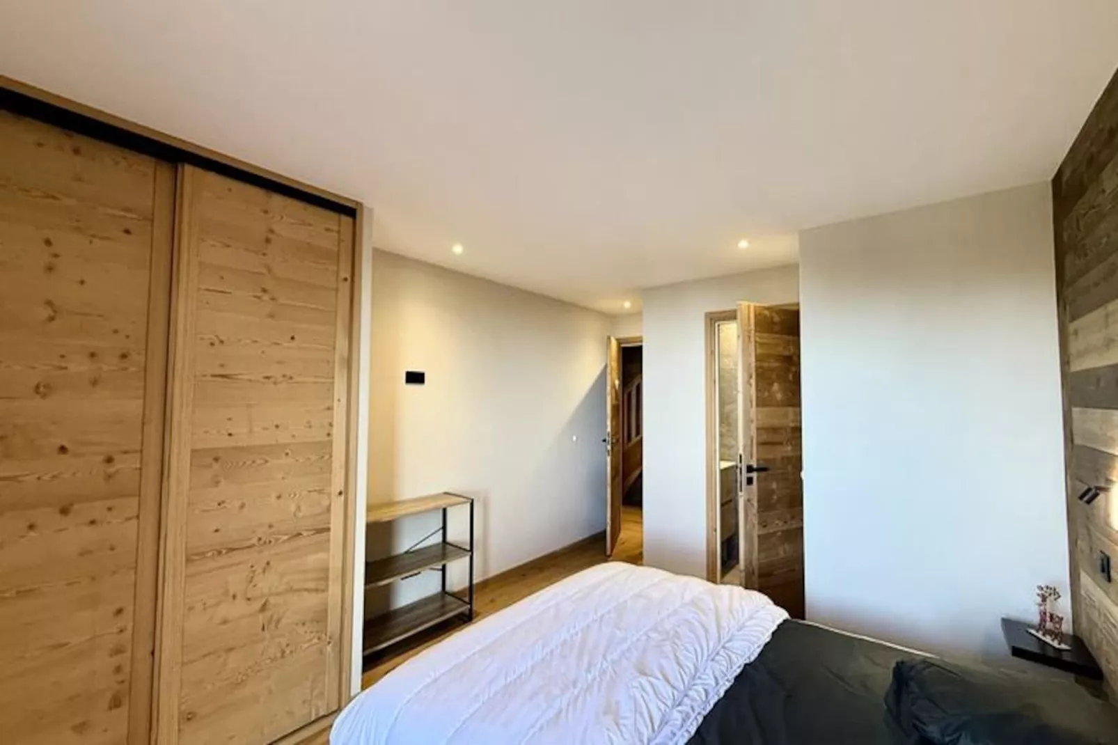 Résidence Complexe Aiguilles-Niet-getagd