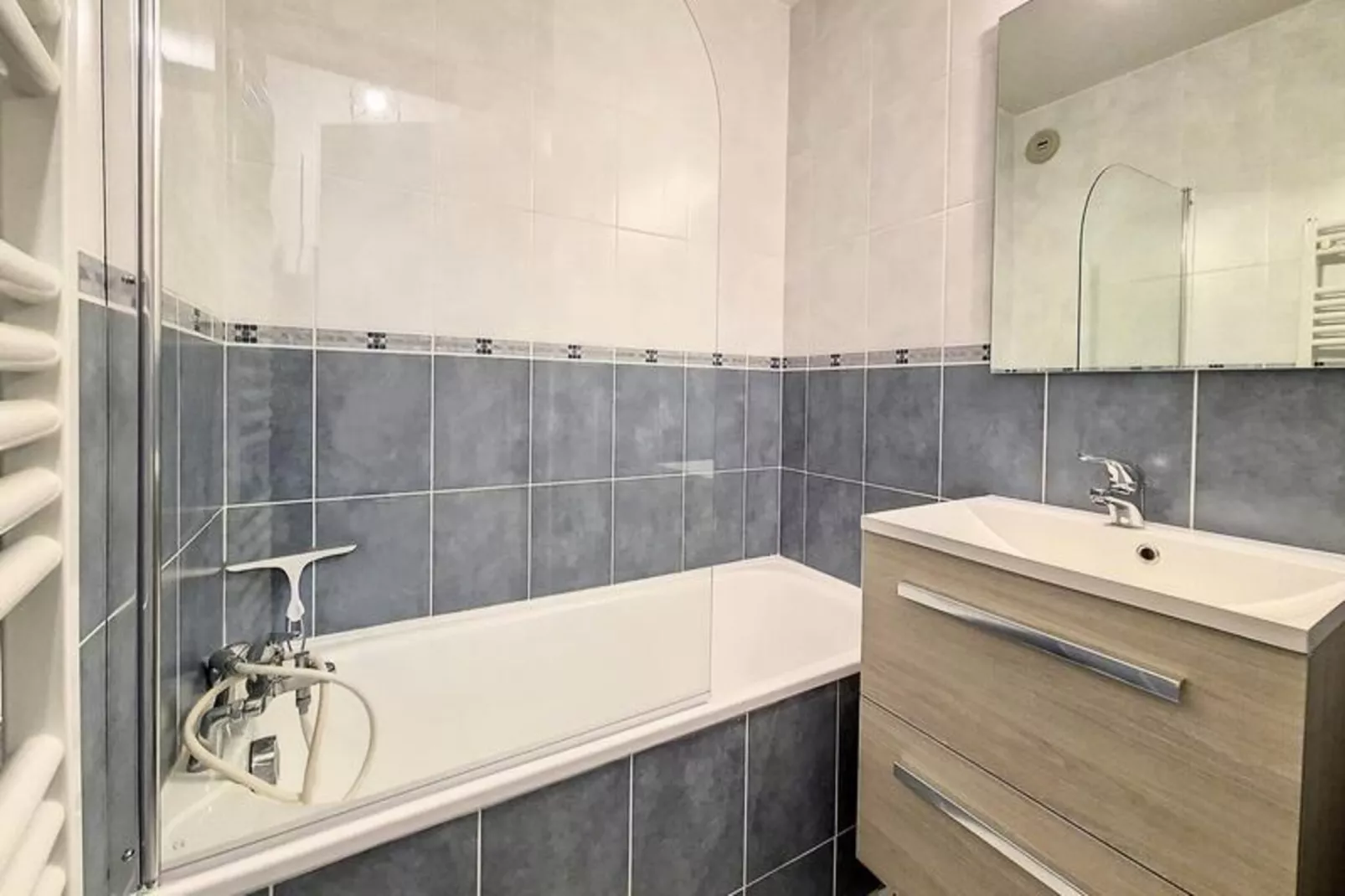 Résidence Murgers-Niet-getagd