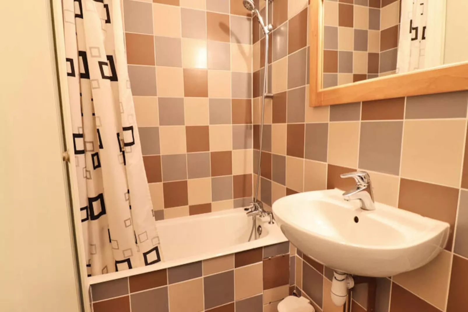 Résidence Proveres-Niet-getagd