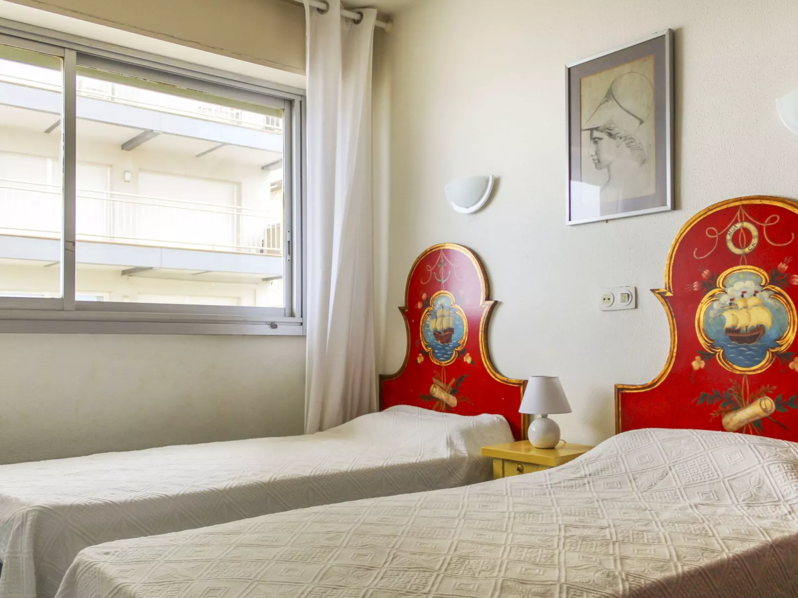 Los Laureles Blancos-Binnen