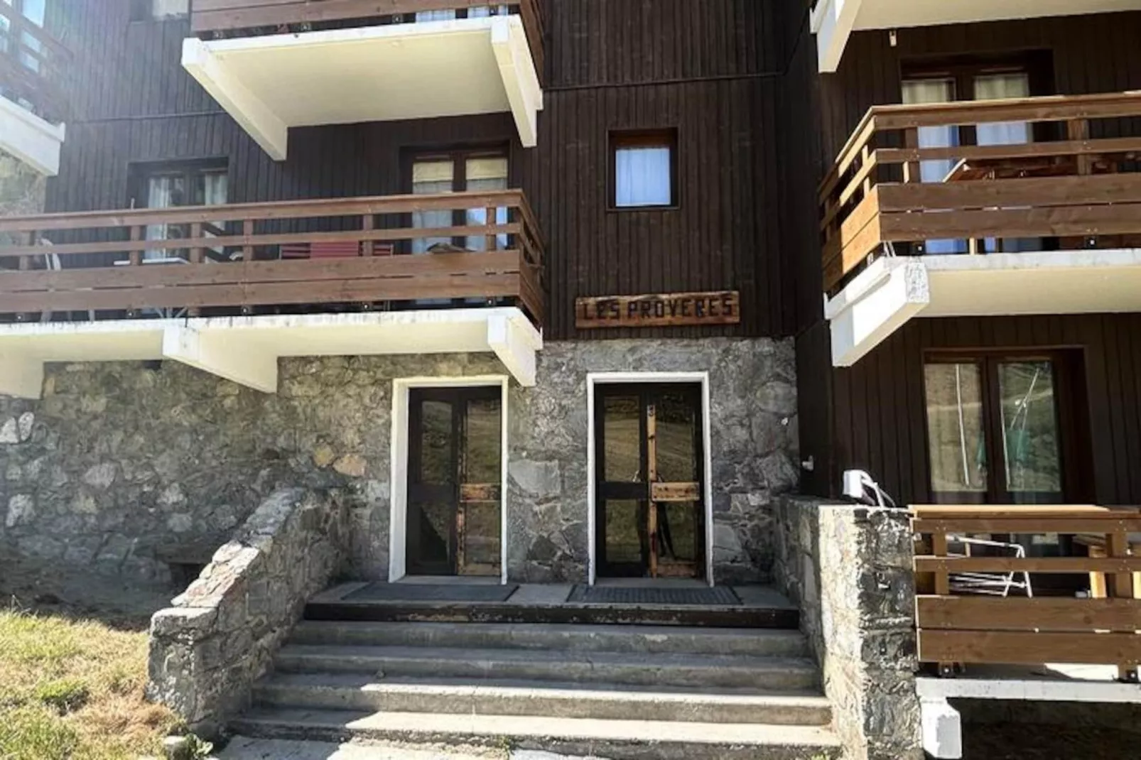 Résidence Proveres-Niet-getagd