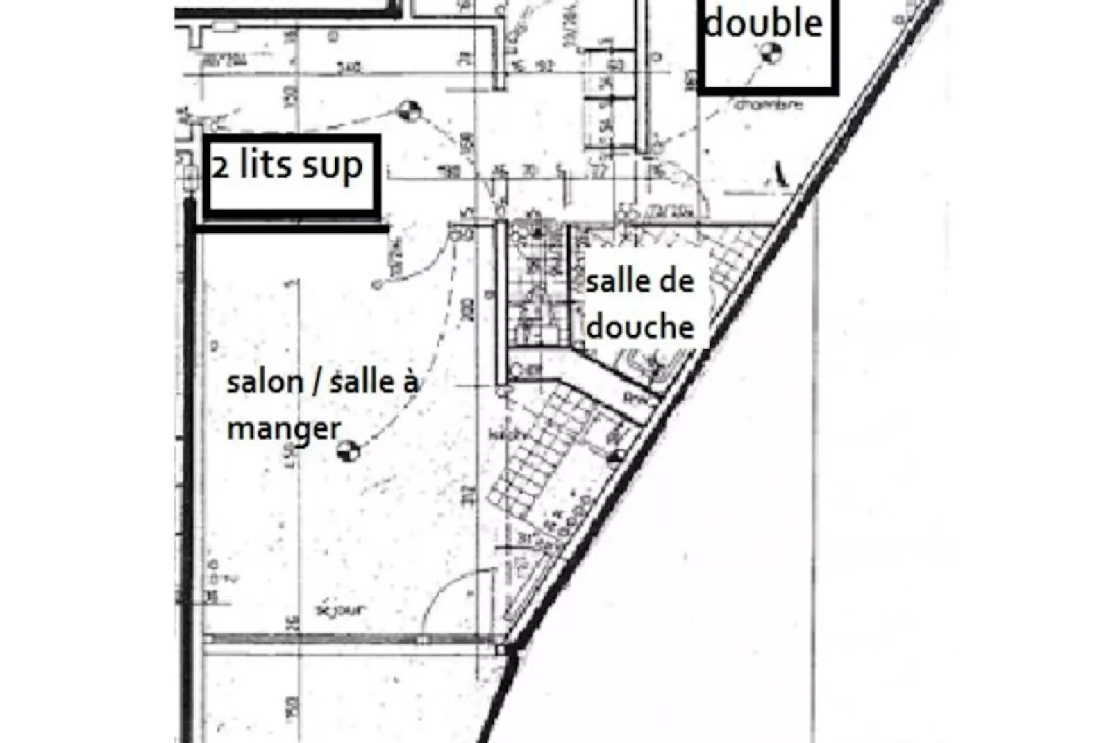 Résidence Eterlous-Niet-getagd