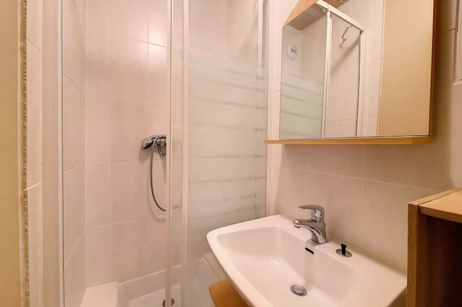 Résidence Les Lauzes-Niet-getagd