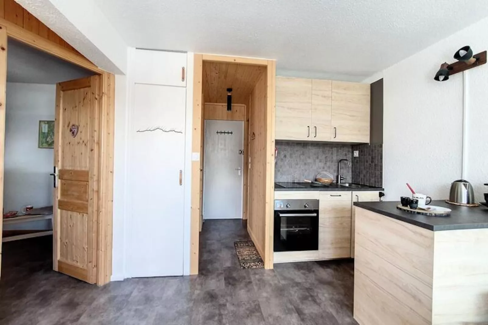 Résidence Combes-Niet-getagd