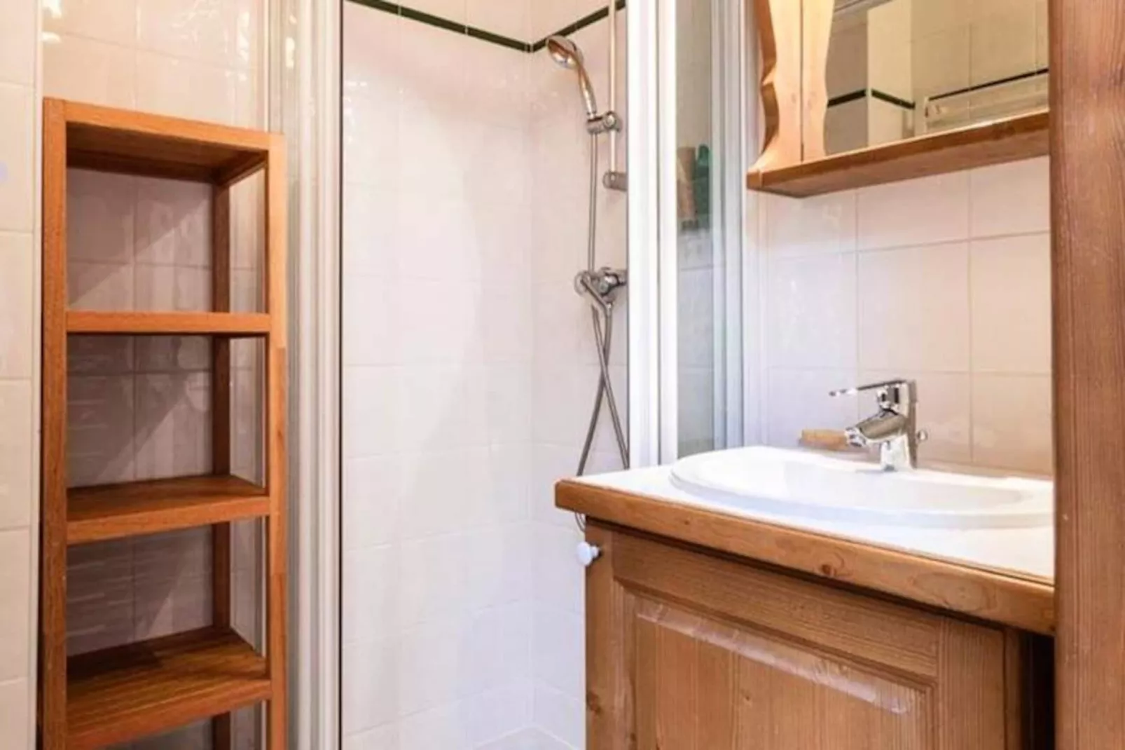 Résidence Saint Bernard G-Niet-getagd