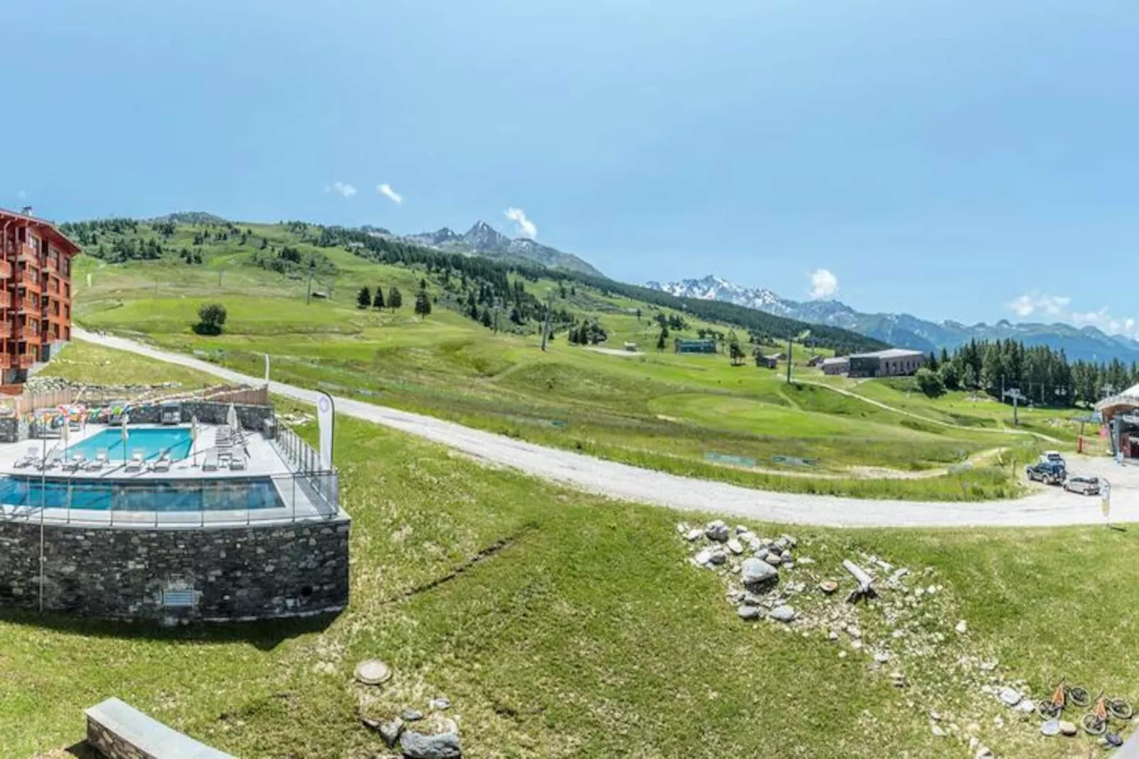 Résidence Les Monarques-Niet-getagd