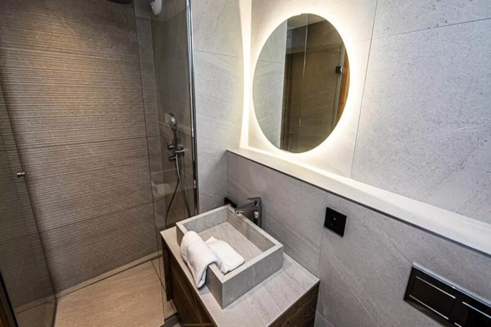 Résidence Les Cristaux - Niet-getagd