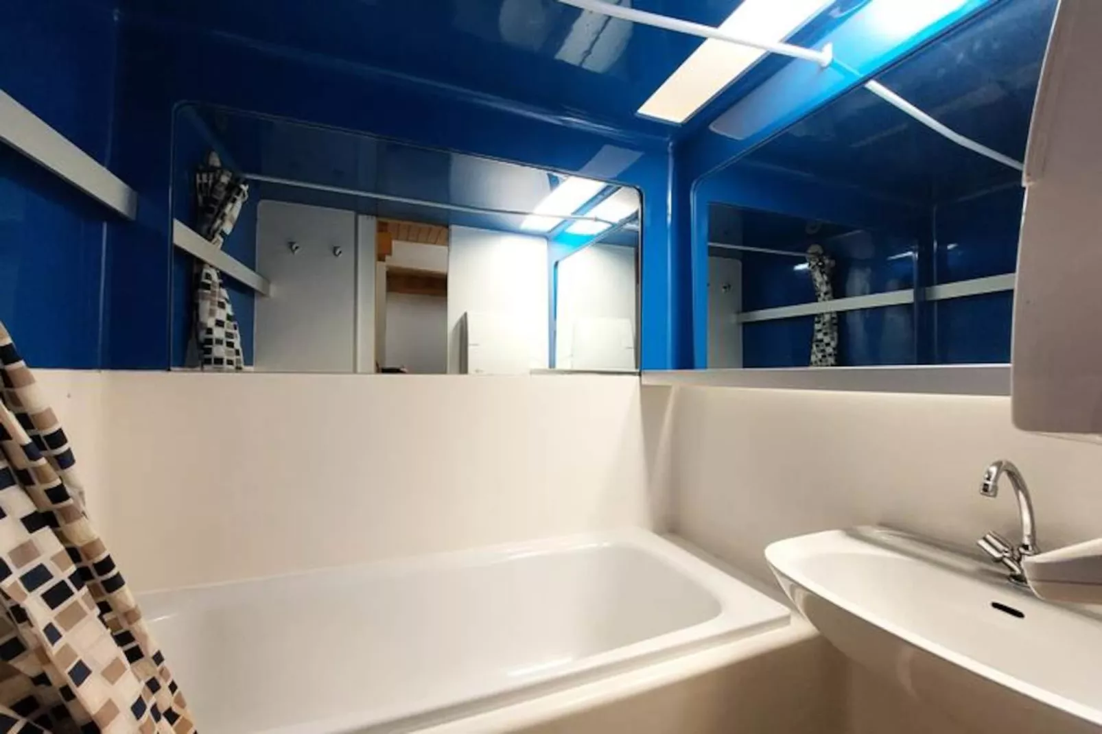 Résidence Archeboc-Niet-getagd