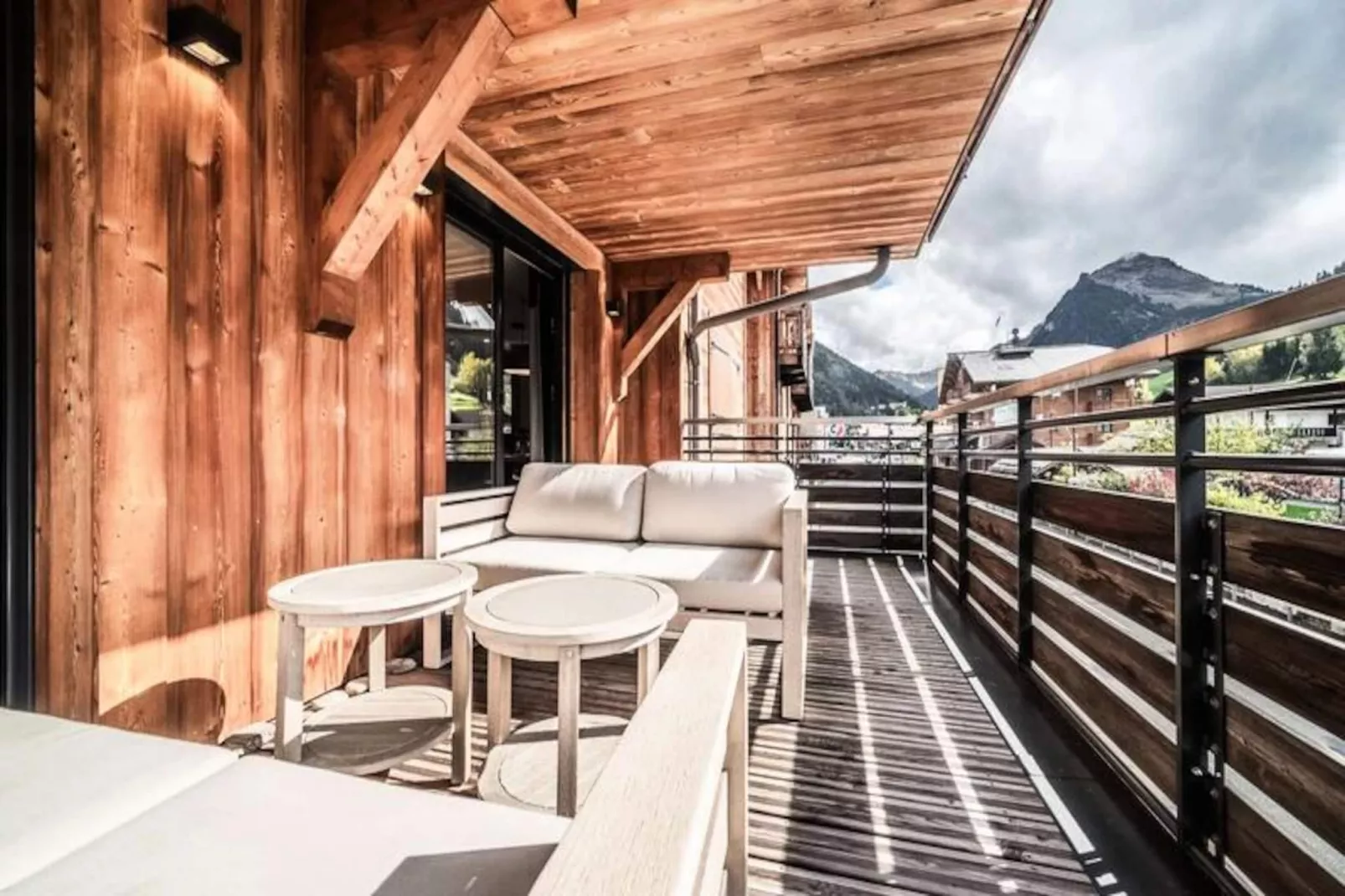 Résidence Les Portes Du Pleney-Niet-getagd