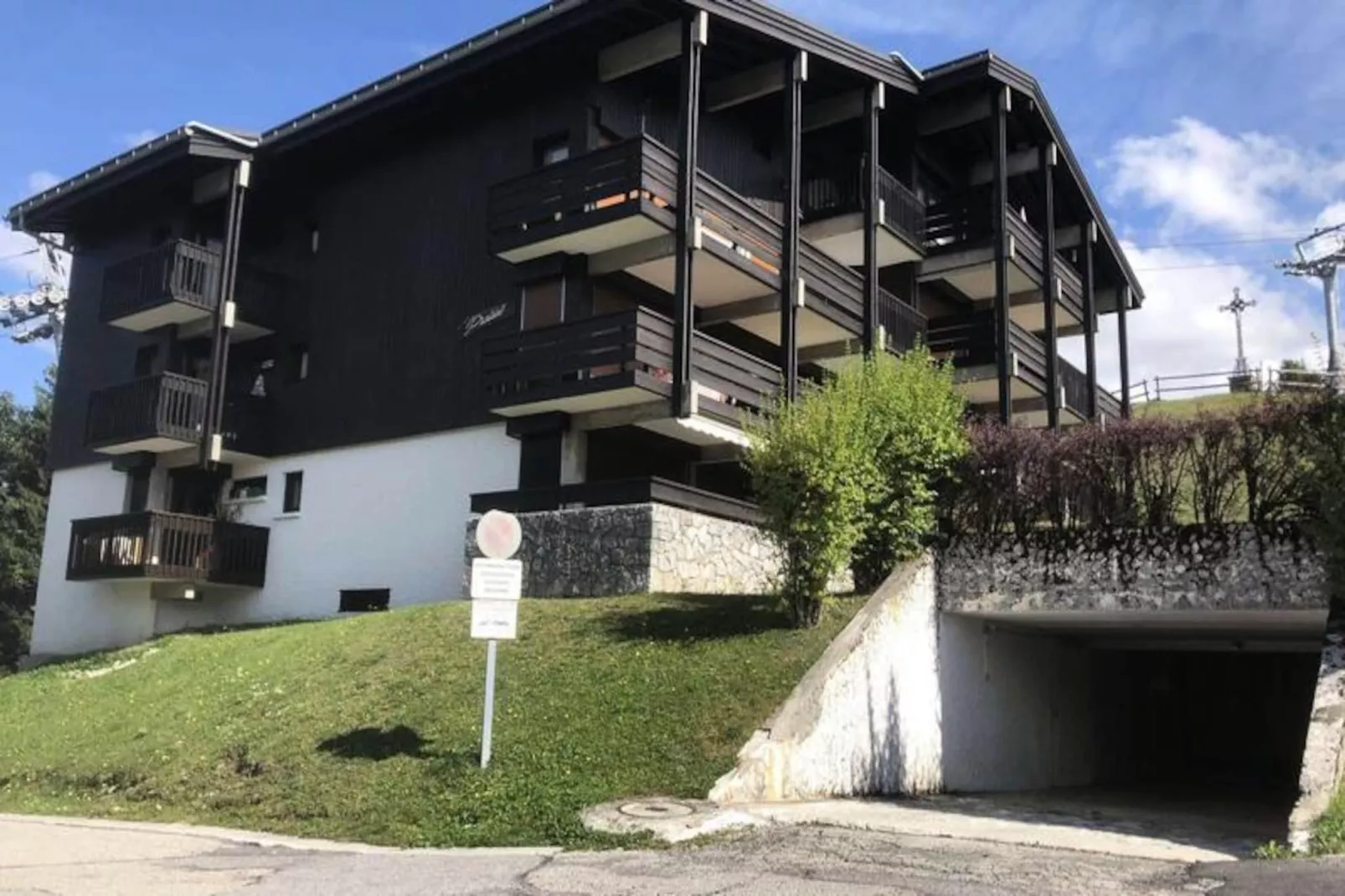 Résidence Le Prairial-Niet-getagd