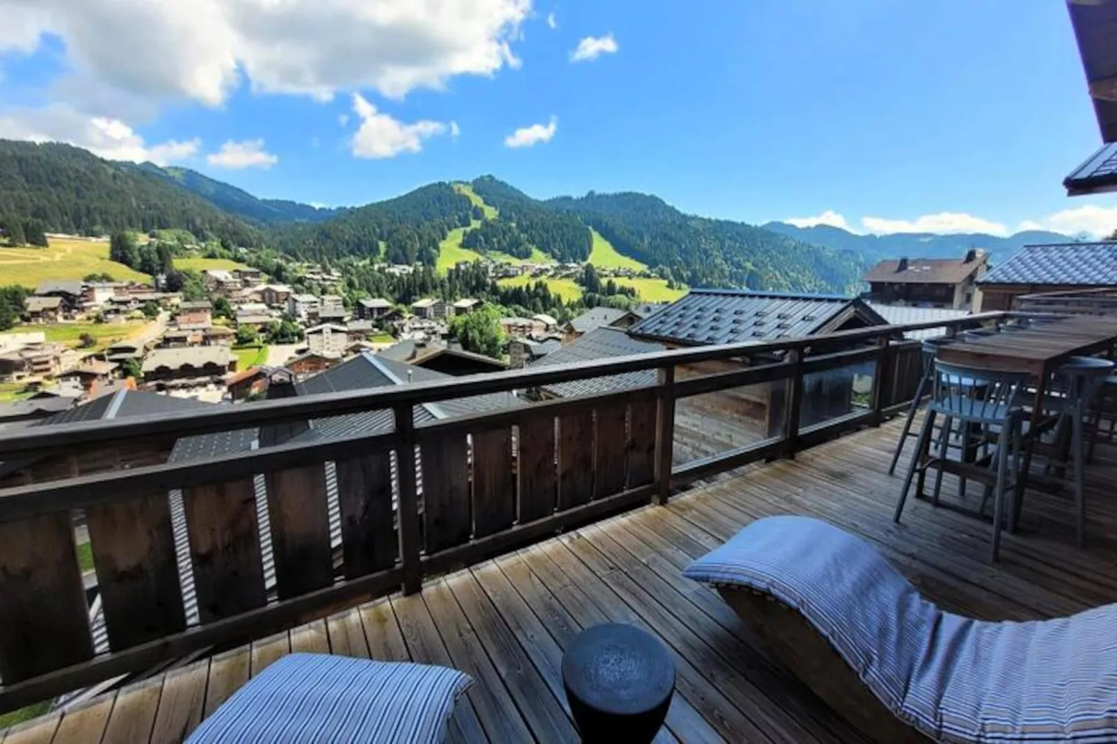 Résidence PremiÈre Loge-Niet-getagd