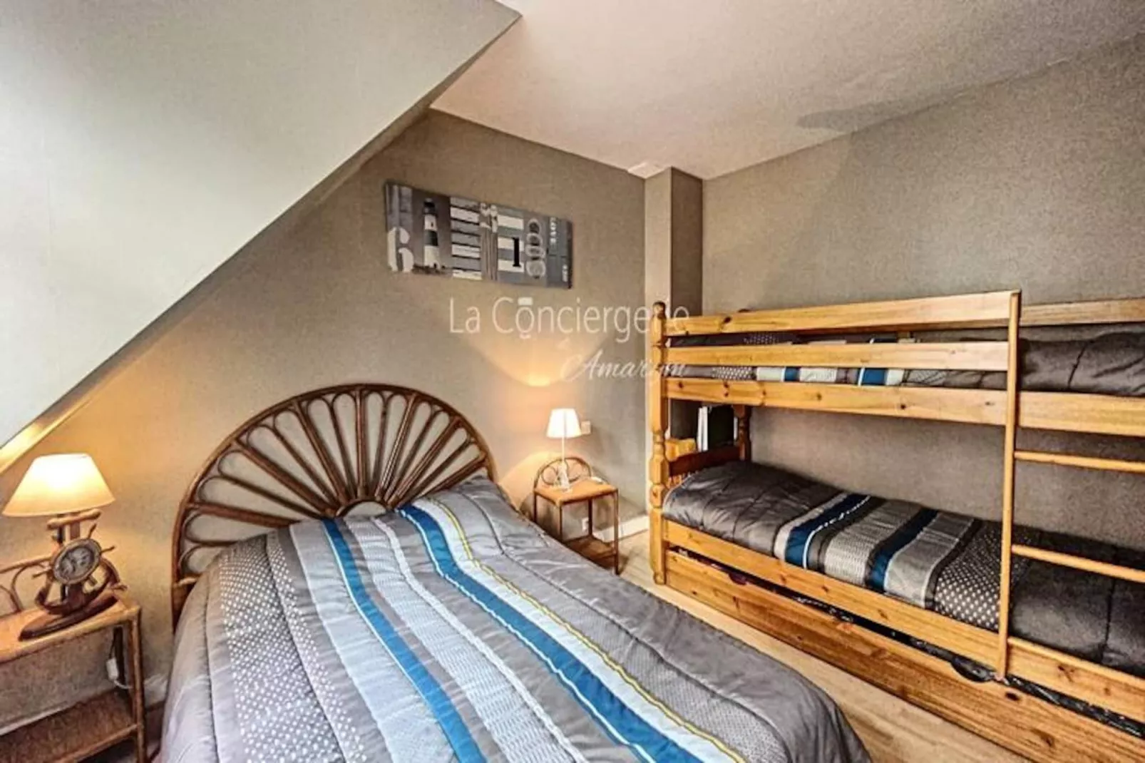 Résidence Th 23 -  🌊 Charmant Appartement Vue Sur Le Port 🌞-Niet-getagd