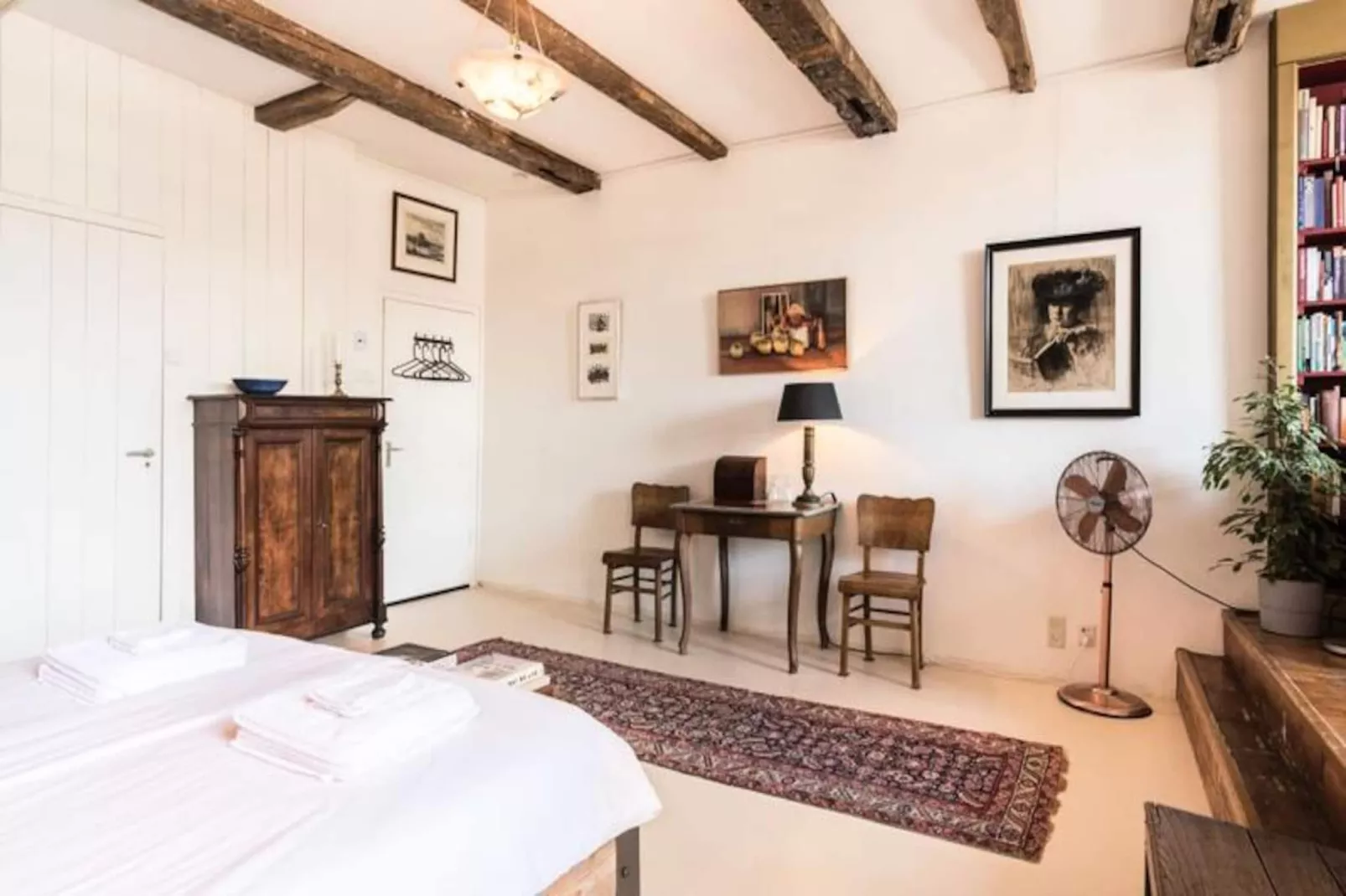 Classy Room 17th Century Canal House-Niet-getagd