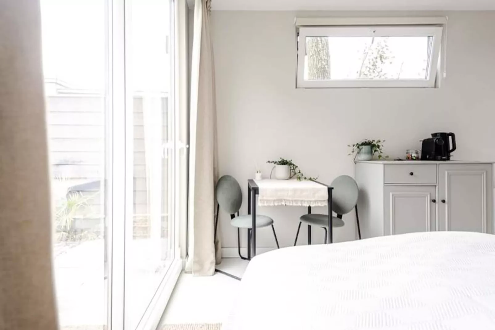 The Garden Suite-Niet-getagd