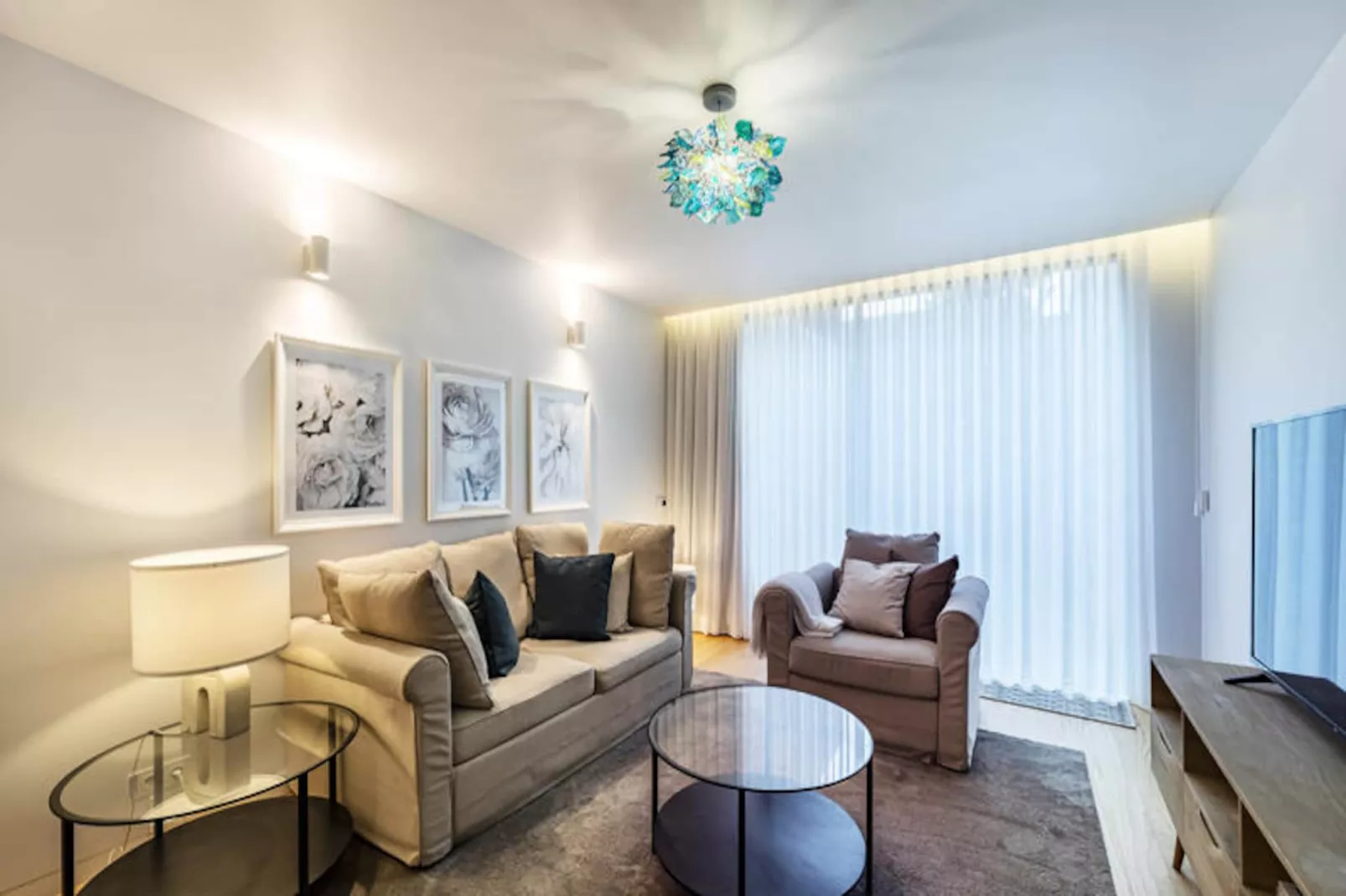 Maison à Porto-Niet-getagd