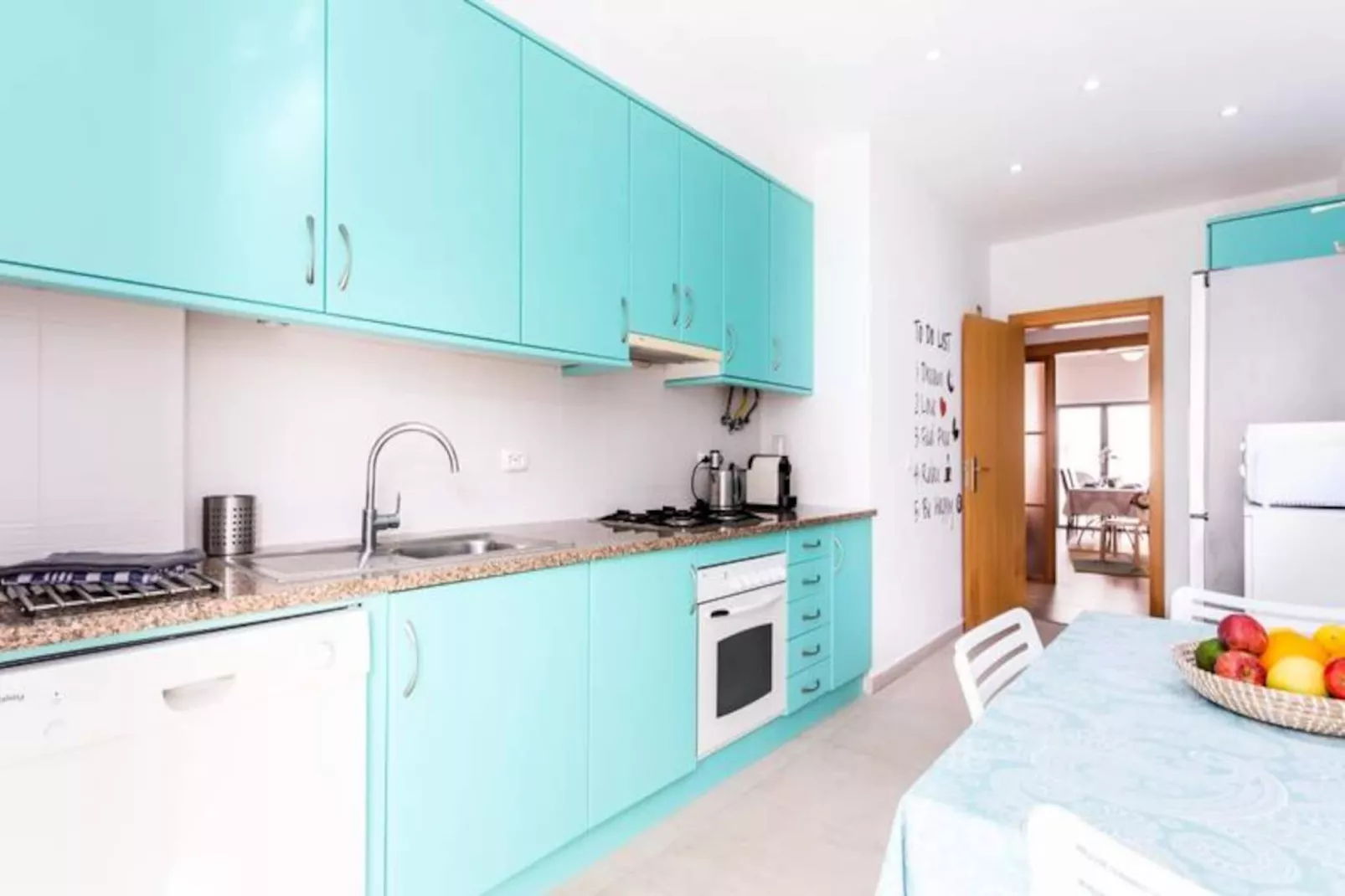 Artistic And Stylish Apartment-Niet-getagd