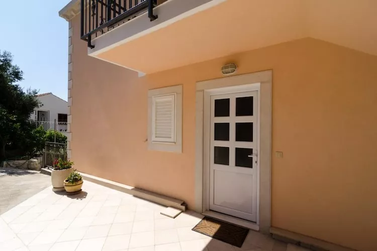 Apartment Marela- One Bedroom Apartment with Balcony and Sea View-Buitenlucht