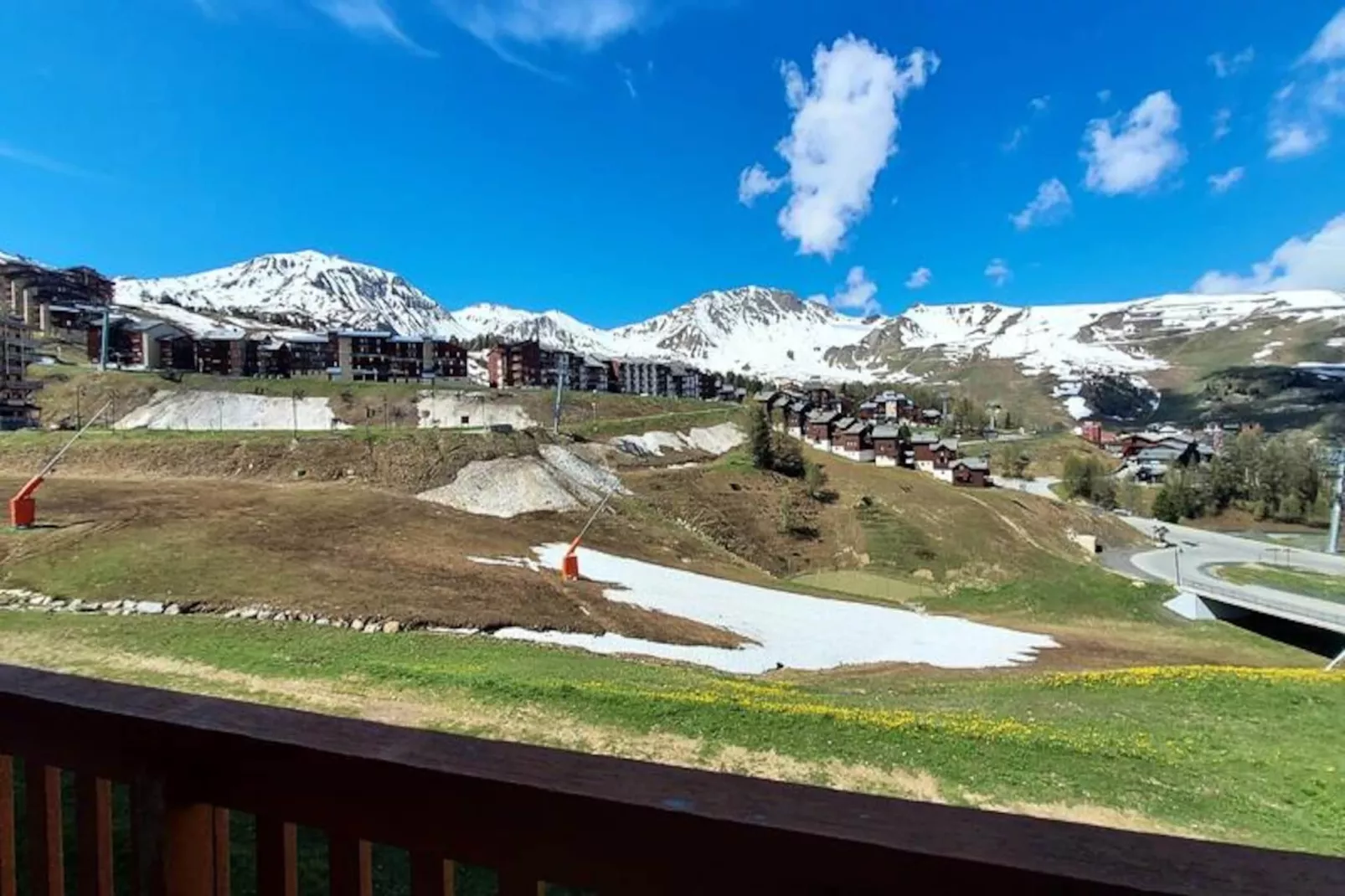 Résidence Le Mont Soleil A-Niet-getagd