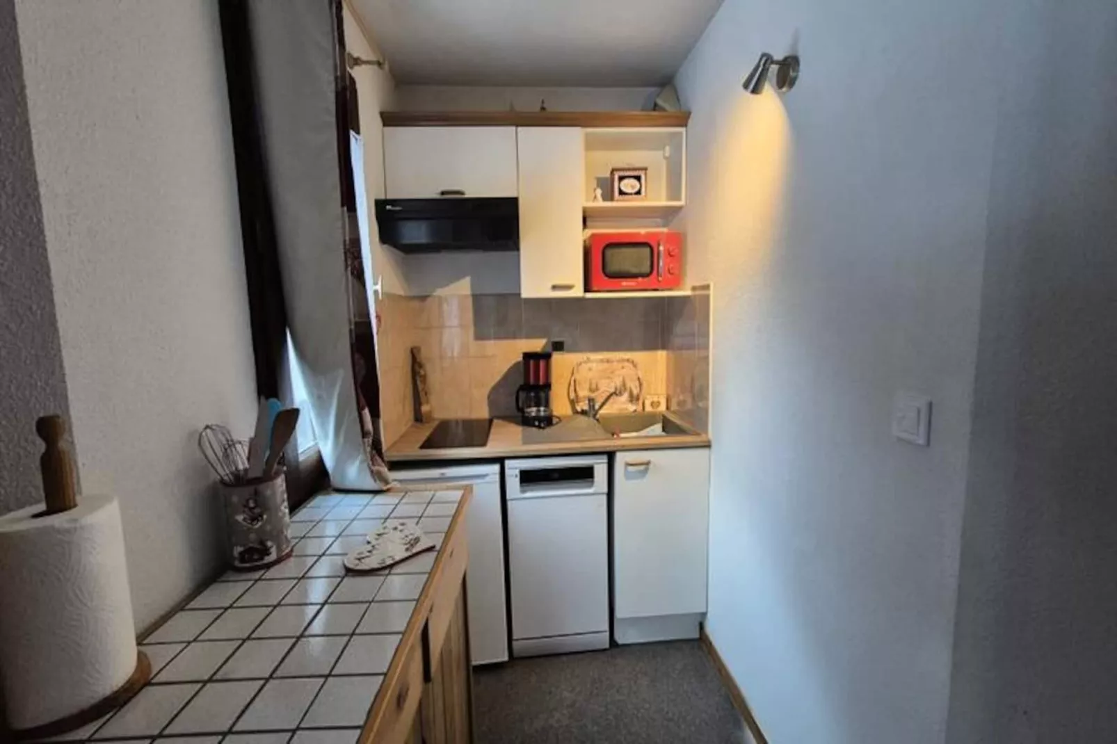 Appartement 4 Personnes Avec Piscine, Centre De La Station Feclaz-Niet-getagd