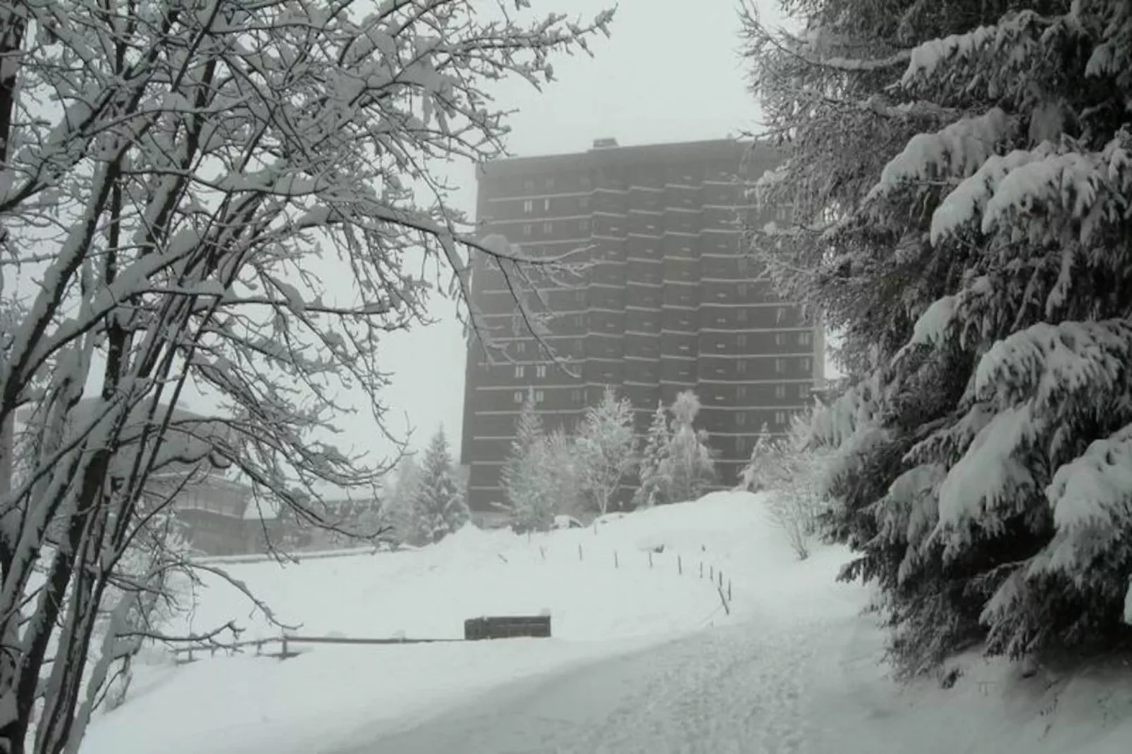 Résidence Baikonour-Niet-getagd