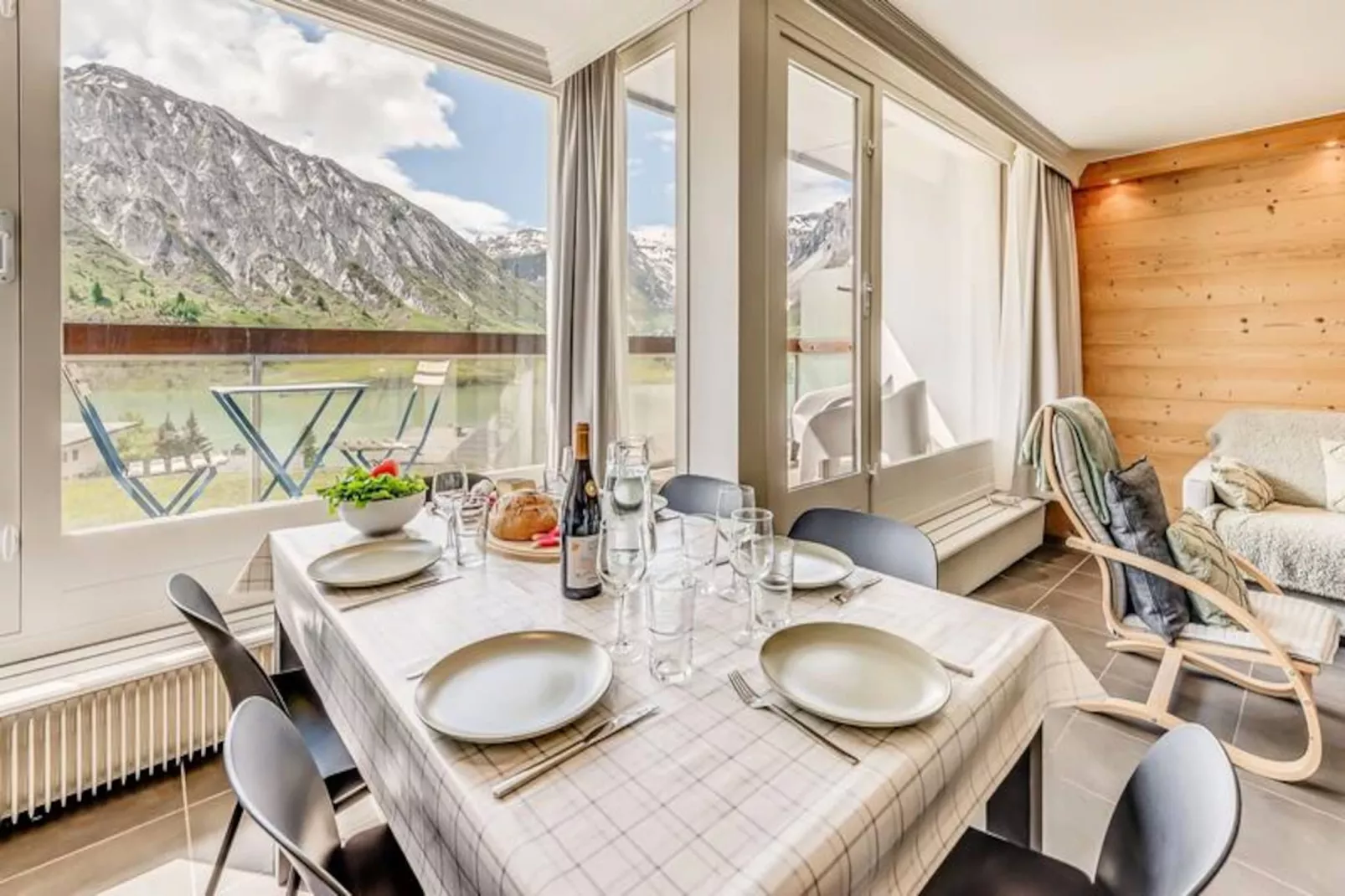 Résidence Combe Folle-Niet-getagd