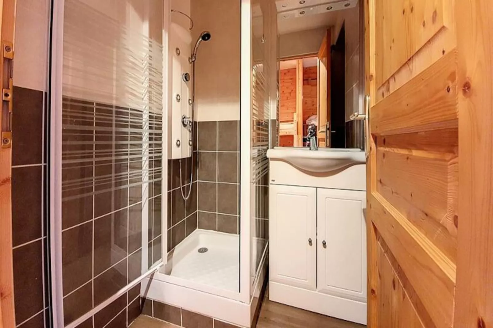 Résidence Chaviere-Niet-getagd